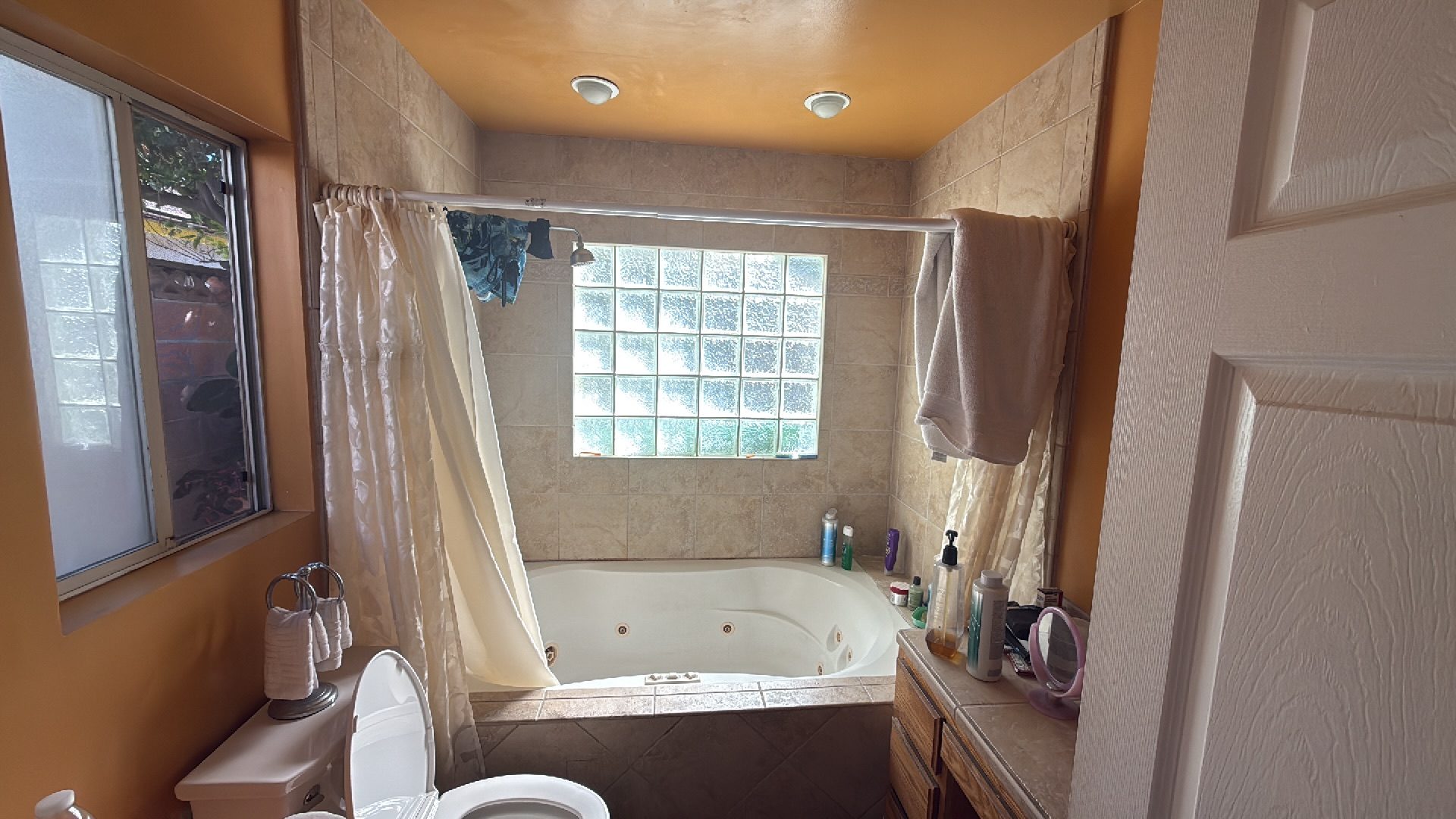 Home 10 28 14 08 Pnkk Rotated